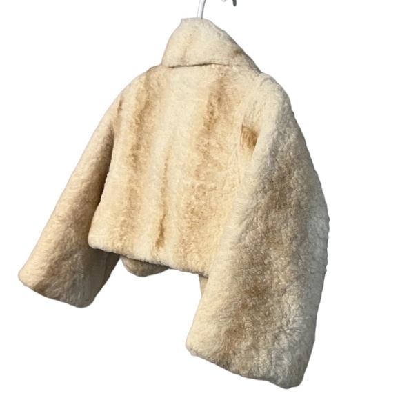 NWOT GYMBOREE Faux fur boleroToddler jacket, Size 12-24Mos - Picture 3 of 7